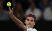 AO: Federer, Djokovic reach quarters; Kenin stops Coco