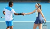 India @Aus Open: Paes-Jelena advance in mixed doubles