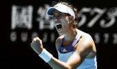 Aus Open: Resurgent Muguruza sets up Halep semis