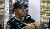 Hamilton wants drivers to stand united against racism