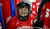 PIX: At 80, Russian grandma sizzles on ice