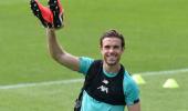 SEE: Liverpool's Henderson praises safety protocols