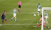 Football PIX: Substitute Messi steals the show