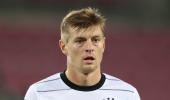 Football: Real's Kroos isolating after COVID contact