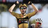 Van Aert wins seventh stage of the Tour de France