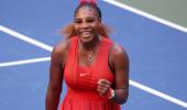 PIX: Serena's daughter cheers her on