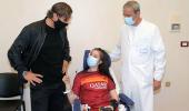 Totti meets girl who woke from coma after his message