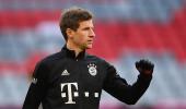 Bayern's Mueller tests positive for COVID-19