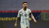 Argentina fans ask Messi: If not now, when?