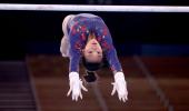 Biles fails to qualify for bars at Tokyo Olympics