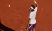 Tsitsipas overcomes Zverev to reach 1st major final