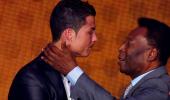 Pele reacts as Ronaldo breaks his goal record