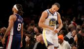 NBA: Curry hits nine 3s in Warriors' rout of Nets