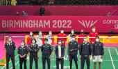 President, PM congratulate badminton team