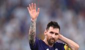 Mexican boxer apologises to Messi after threat