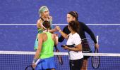 Sania-Hradecka beaten in Dubai semi-finals