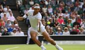 Wimbledon PIX: Tsitsipas, Swiatek, Kyrgios advance