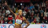 World Indoors: Rojas sets triple jump world record