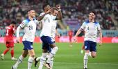 WC PIX: England thrash Iran in dominant opening