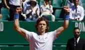 Tsitsipas dumped out of Monte Carlo Masters