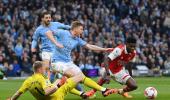 De Bruyne the boss as City hand Arsenal a drubbing