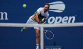 Medvedev's crushing win puts US Open favs on high alert