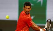 Djokovic sails into French Open third round