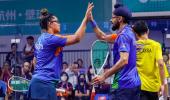 Dipika, Harinderpal crowned Asian squash champions!