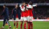 PIX! Arsenal survive massive scare with thrilling win