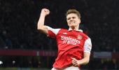 EPL PIX: Arsenal thrash sorry Chelsea to go top