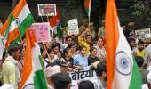 Thousands join wrestlers in march to India Gate