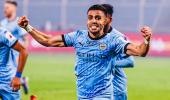 ISL: Mumbai City FC edge past 10-man Mohammedan SC