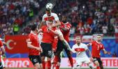 Euro PIX: Demiral's goals put Turkey in quarter-finals