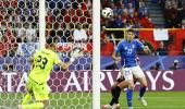 PICS: Italy see off Albania after record early goal