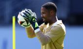 Euro: Frenchman Maignan emerges from Lloris's shadow