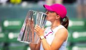 Swiatek downs Sakkari to win second Indian Wells title