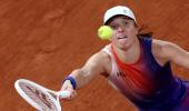 French Open PIX: Swiatek survives Osaka in thriller