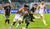 ISL: Late heroics help Blasters down Mohammedan SC