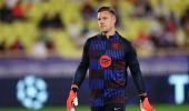 Barca goalkeeper Ter Stegen undergoes surgery