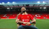 Mo Salah extends stay at Liverpool