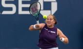 Ostapenko apologises for comments to Townsend