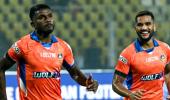 ISL: 10-man FC Goa climb to 2nd spot