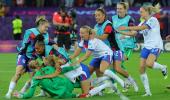 Two-down England rally; oust Sweden in Euro QF shoot-out