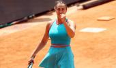 French Open PIX: Sabalenka, Swiatek waltz into semis