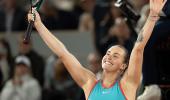 Sabalenka topples Swiatek to reach French Open final