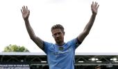 De Bruyne joins Italian champions Napoli