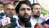 Bajrang apologises to coach Dahiya for defamation