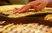 Gold Hits Record High on Fed Rate Cut Hopes
