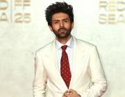 Guess Who Kartik Met In Jeddah?