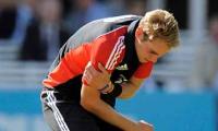 Injury rules out Broad for seven weeks